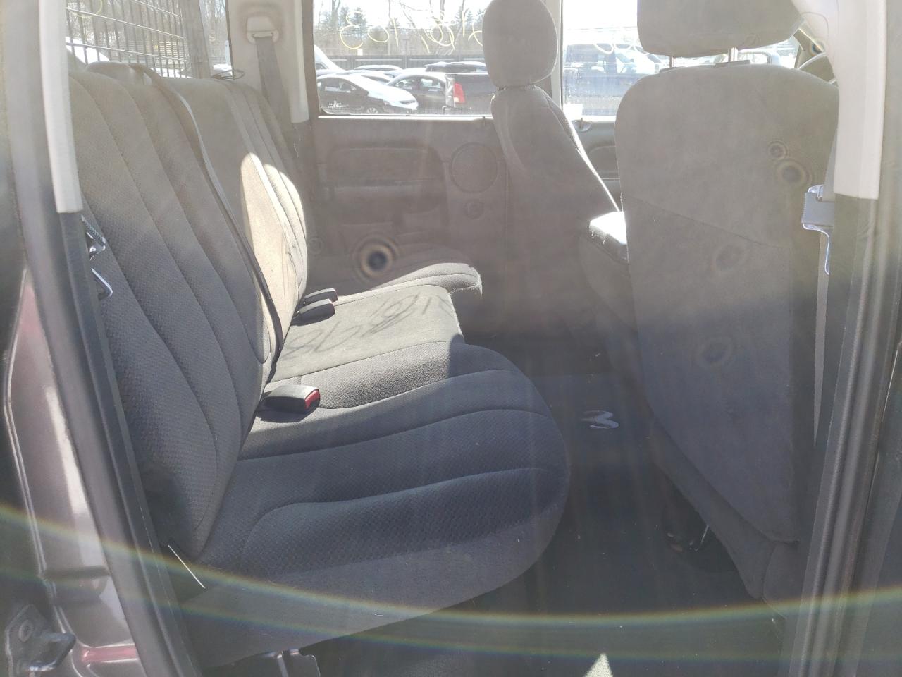 Photo 6 from auction – 2002 DODGE RAM 1500 with VIN 3D7HU18N22G144439
