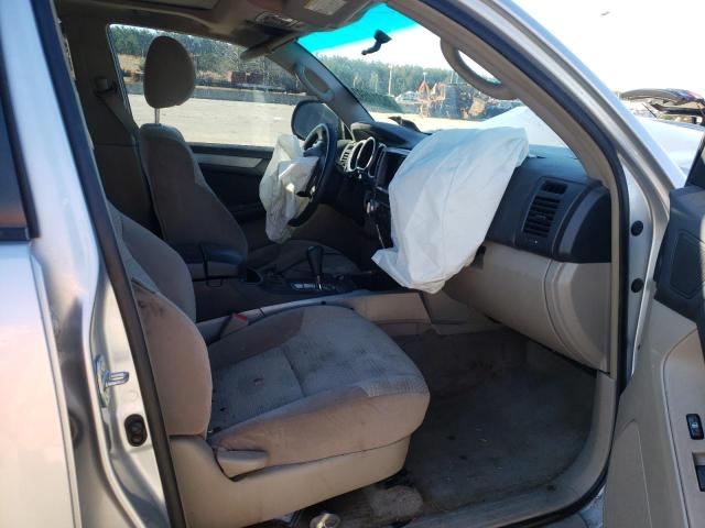 Photo 5 from auction – 2003 TOYOTA 4RUNNER SR with VIN JTEBT14R838003504