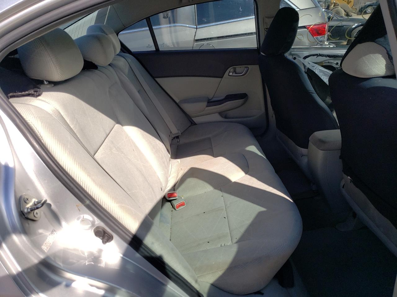 Photo 6 from auction – 2012 HONDA CIVIC LX with VIN 2HGFB2F5XCH312184