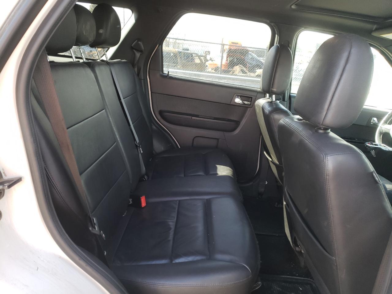 Photo 6 from auction – 2012 FORD ESCAPE LIM with VIN 1FMCU9EGXCKB64288
