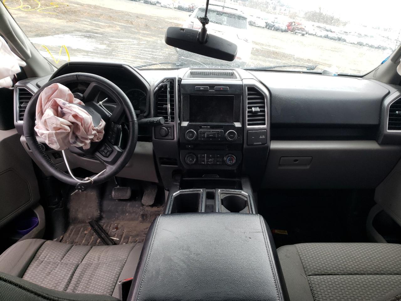 Photo 9 from auction – 2016 FORD F150 SUPER with VIN 1FTEW1E81GKE09664