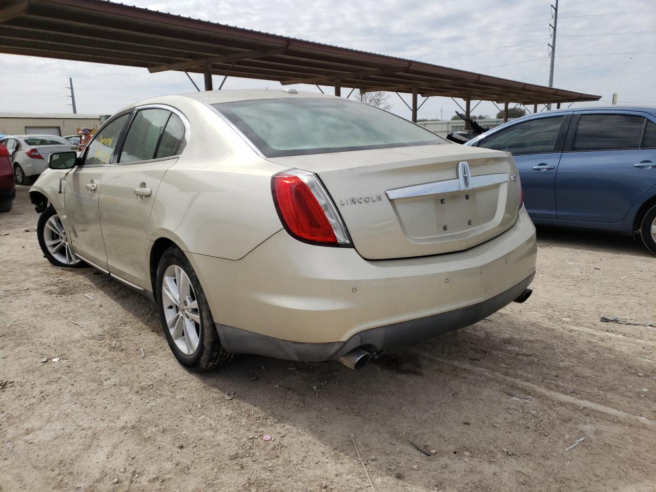 Photo 3 from auction – 2011 LINCOLN MKS with VIN 1LNHL9DR2BG607305