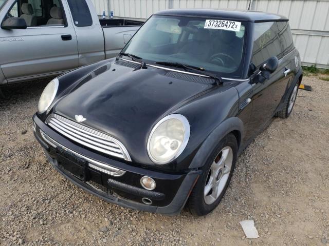 Photo 2 from auction – 2004 MINI COOPER with VIN WMWRC33444TJ61970