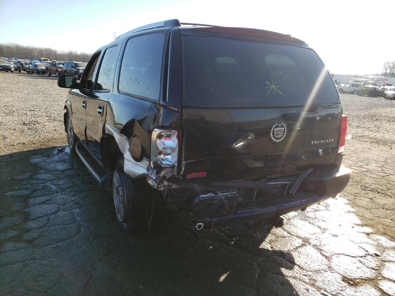 Photo 3 from auction – 2002 CADILLAC ESCALADE L with VIN 1GYEK63N12R218547