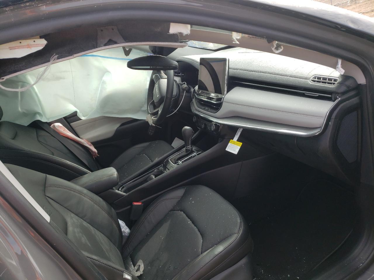 Photo 5 from auction – 2022 JEEP COMPASS LI with VIN 3C4NJDCB8NT117360