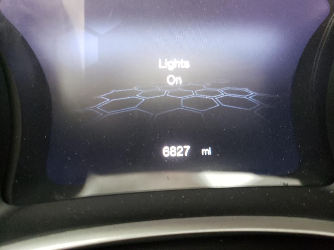 Photo 8 from auction – 2021 JEEP COMPASS LI with VIN 3C4NJDCB6MT556703