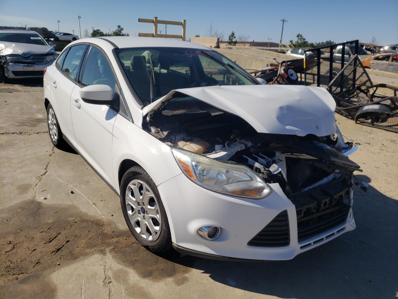 FORD FOCUS SE 2012 with VIN 1FAHP3F22CL375101 - Photo from auction