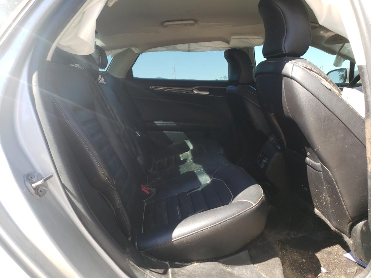 Photo 6 from auction – 2017 FORD FUSION SE with VIN 3FA6P0HD5HR174449