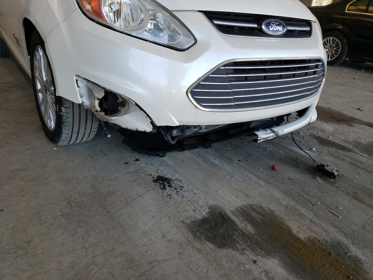 Photo 9 from auction – 2015 FORD C-MAX PREM with VIN 1FADP5CU1FL103790
