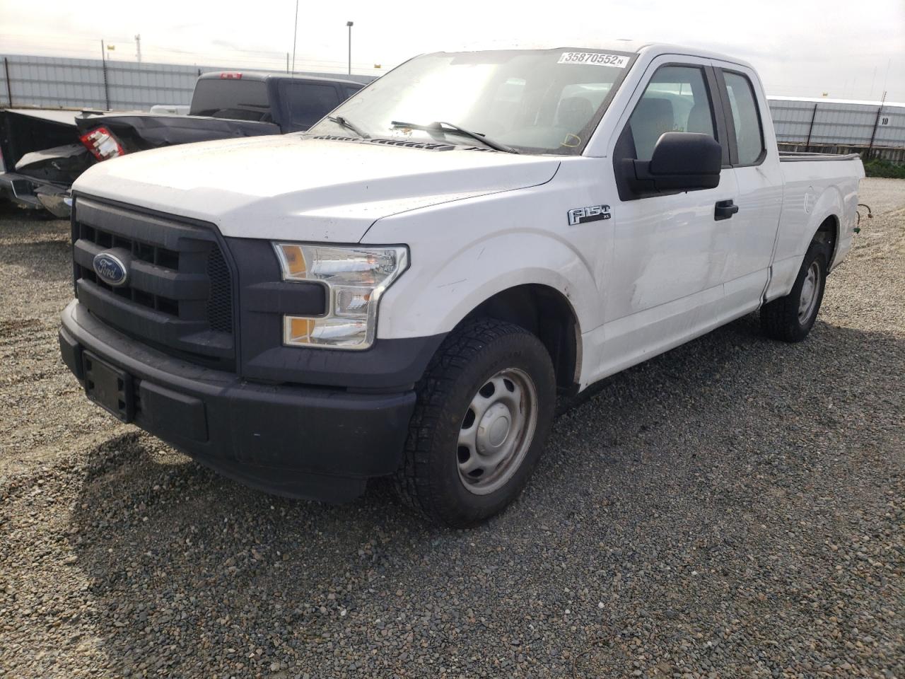 Photo 2 from auction – 2015 FORD F150 SUPER with VIN 1FTEX1C85FKE22867