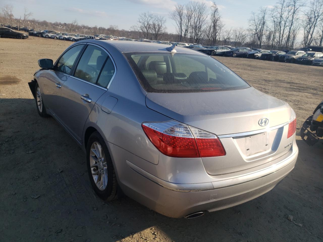 Photo 3 from auction – 2011 HYUNDAI GENESIS 3. with VIN KMHGC4DE5BU130379