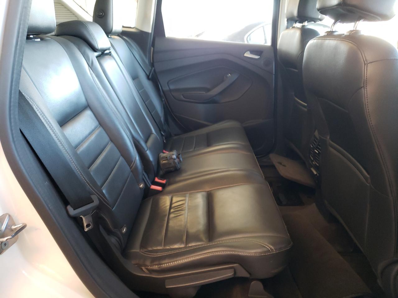 Photo 6 from auction – 2015 FORD C-MAX PREM with VIN 1FADP5CU1FL103790