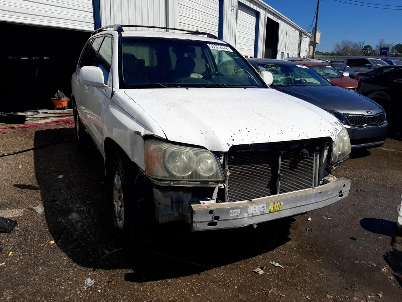 TOYOTA HIGHLANDER 2001 with VIN JTEGD21AX10005175 - Photo from auction