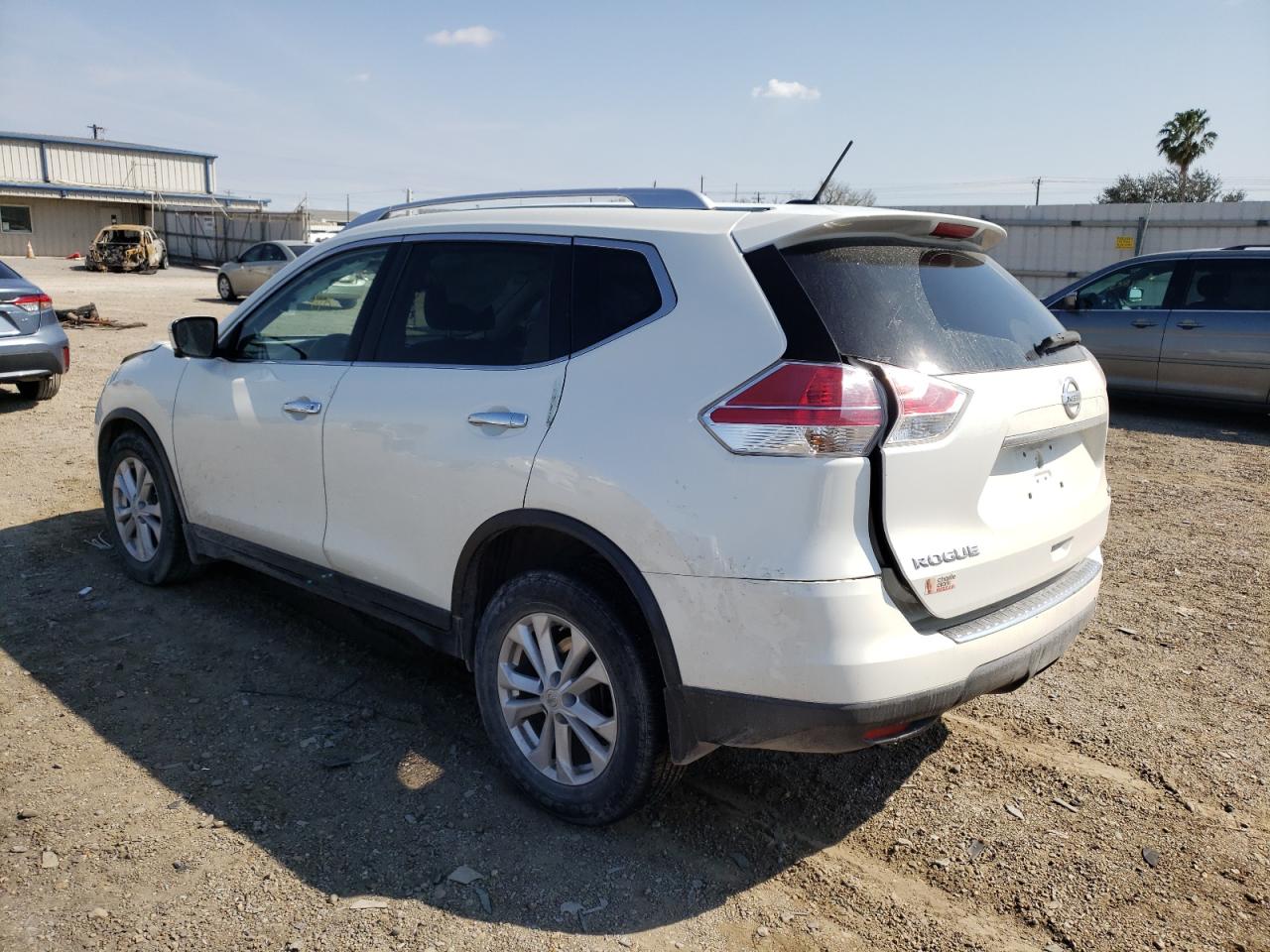 صورة رقم 3 من المزاد - 2015 NISSAN ROGUE S مع VIN KNMAT2MT4FP523050
