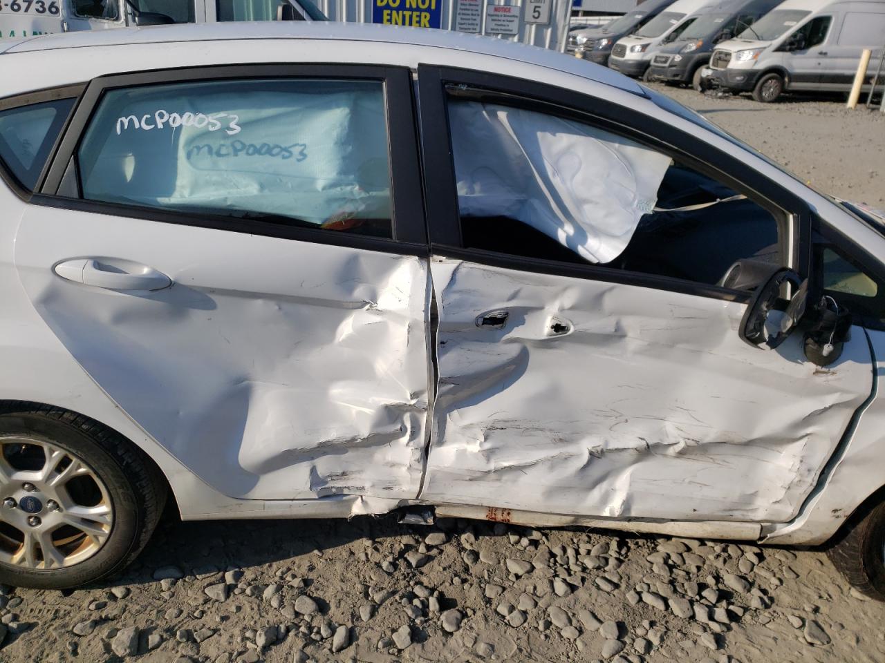 Photo 9 from auction – 2016 FORD FIESTA SE with VIN 3FADP4EJ6GM122994