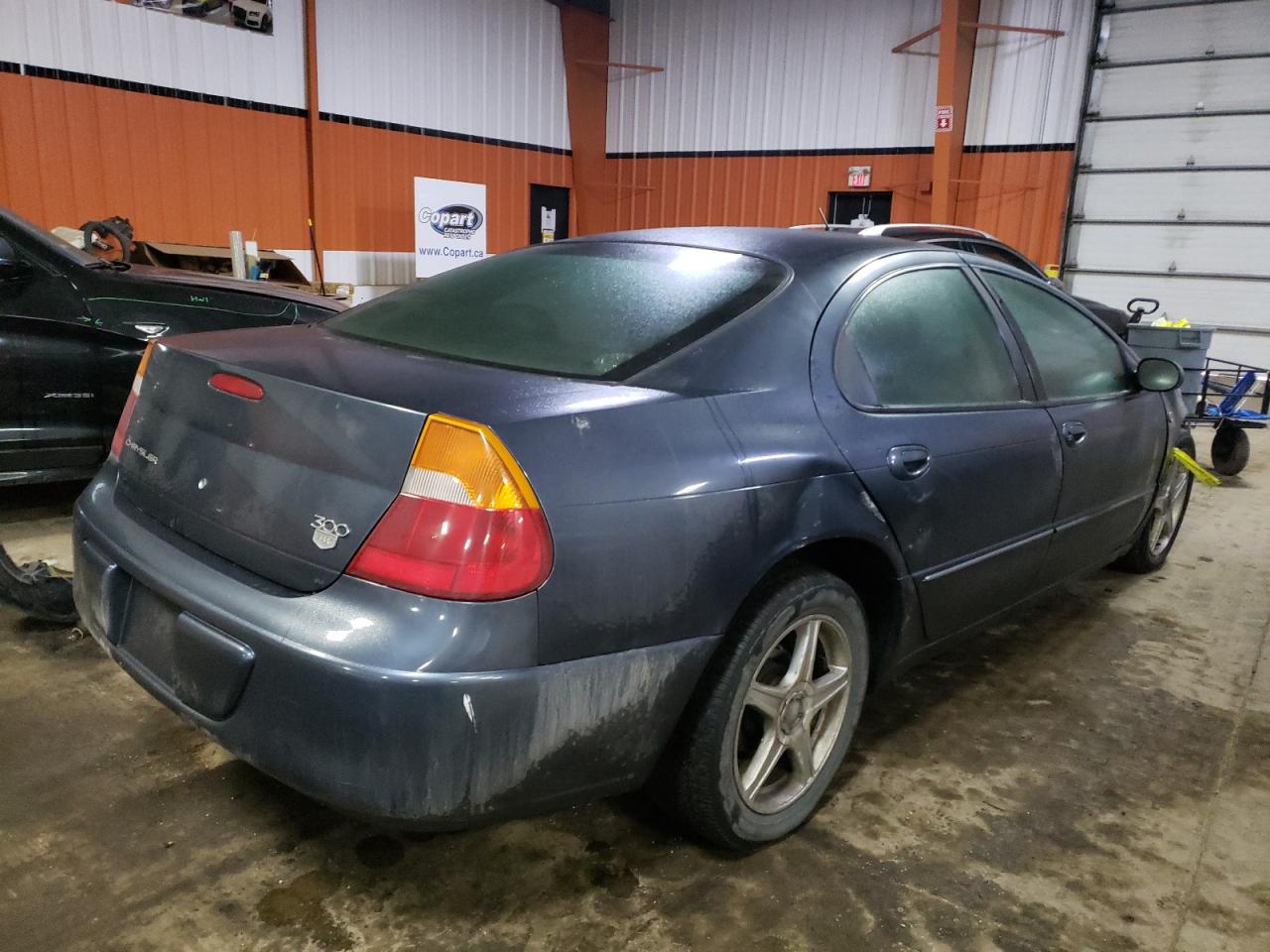 Photo 4 from auction – 2000 CHRYSLER 300M with VIN 2C3HE66G5YH377141