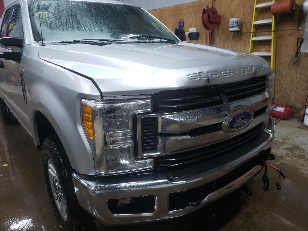 Photo 9 from auction – 2017 FORD F250 SUPER with VIN 1FT7X2B68HEC11145