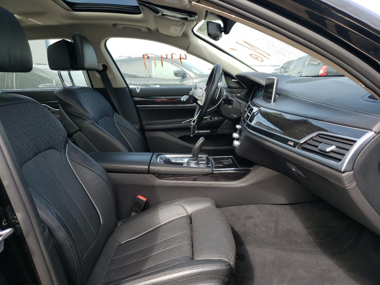 Photo 5 from auction – 2016 BMW 740 I with VIN WBA7E2C59GG504063