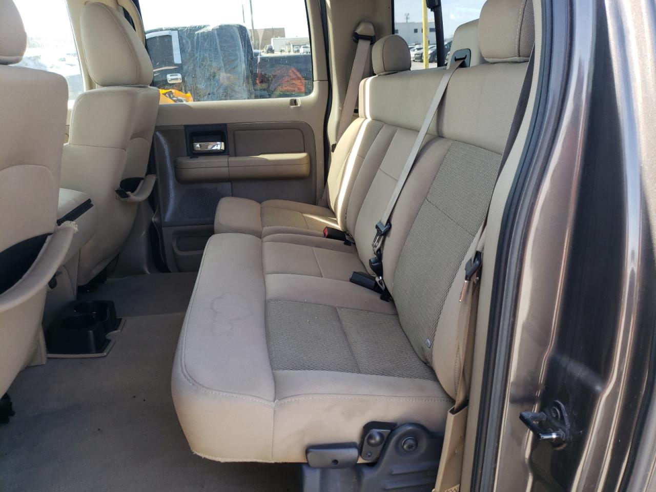 Photo 6 from auction – 2005 FORD F150 SUPER with VIN 1FTRW12W65KC39660