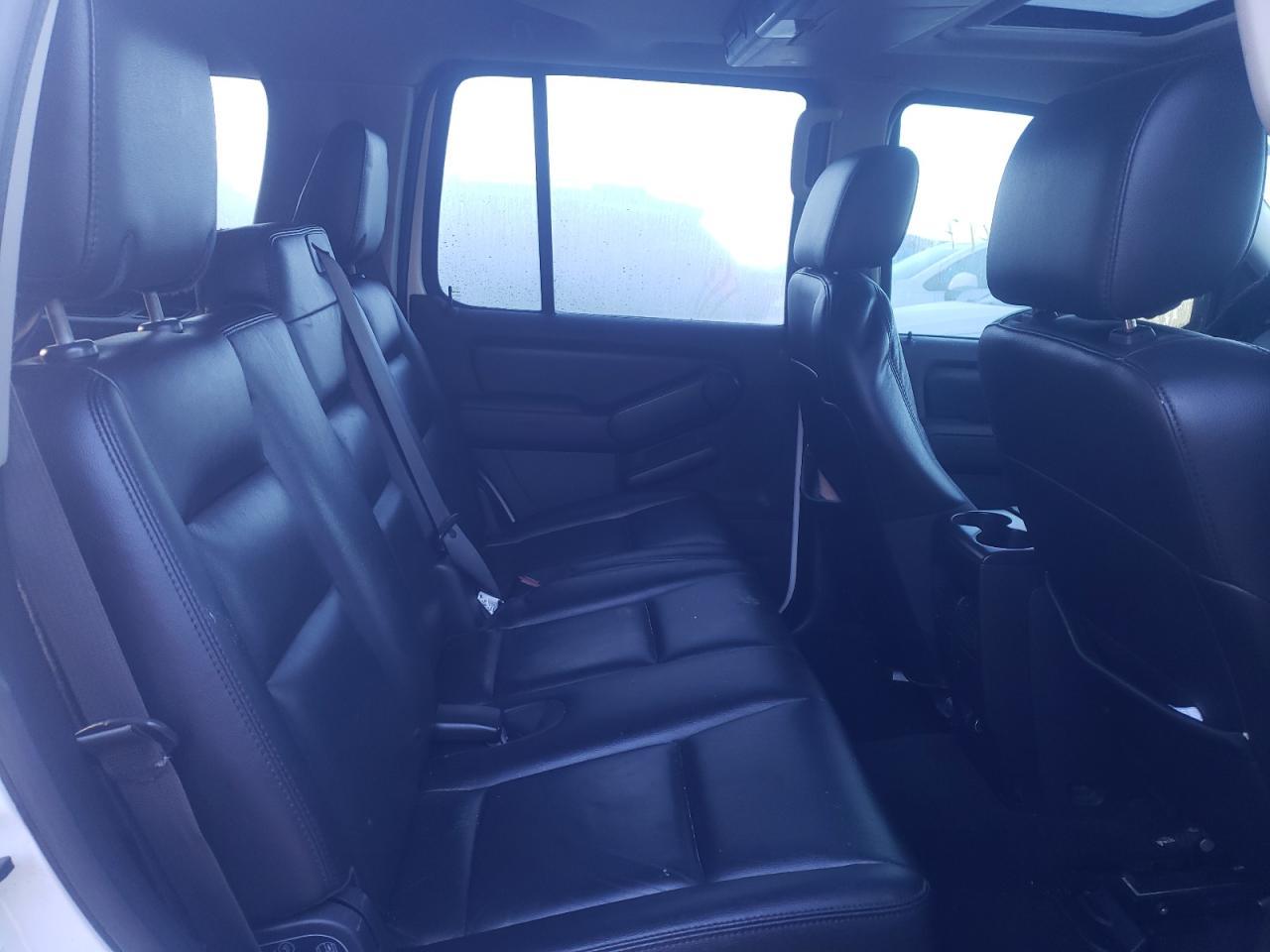 Photo 6 from auction – 2008 FORD EXPLORER L with VIN 1FMEU65E48UA43046