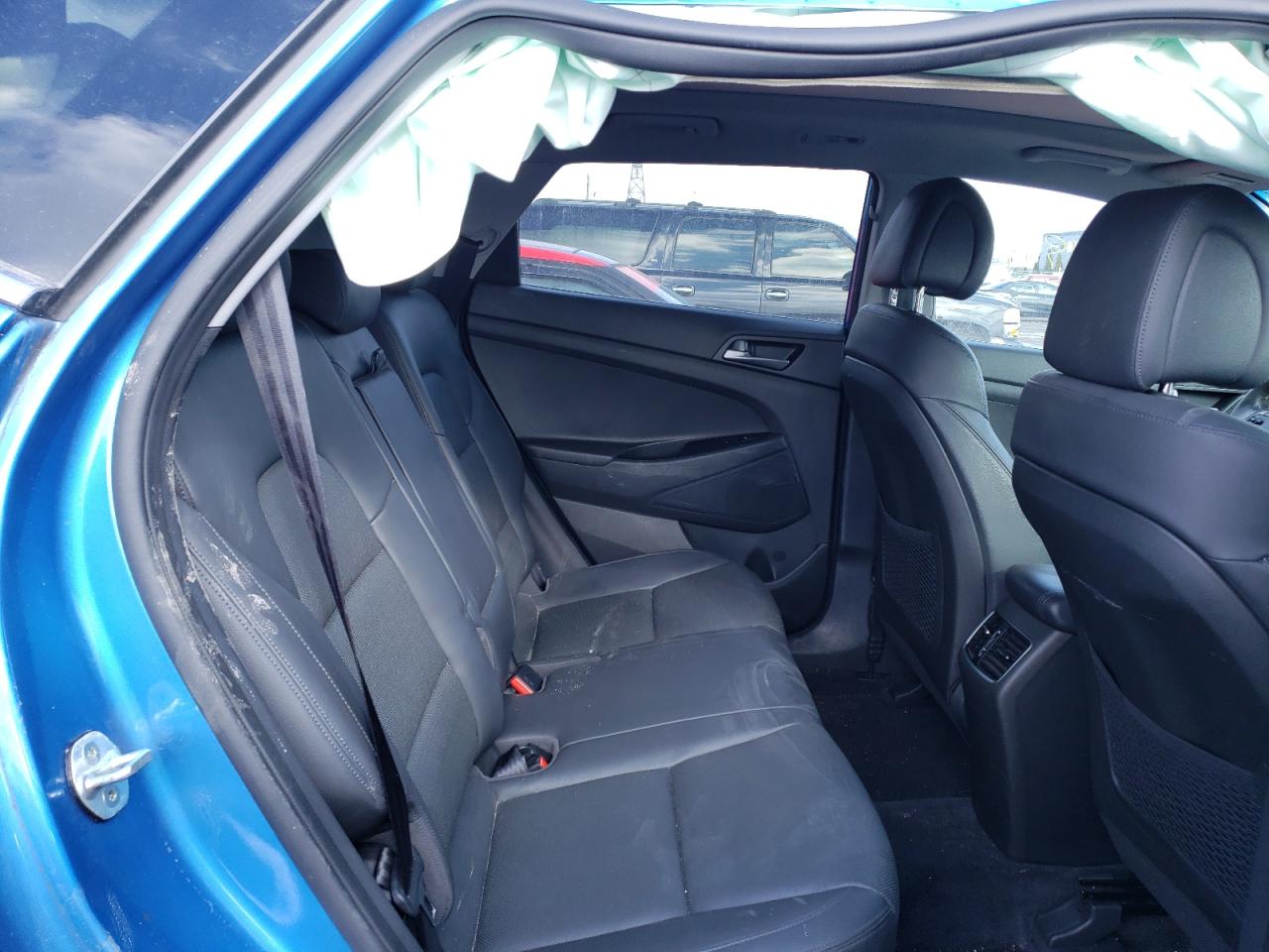 Photo 6 from auction – 2016 HYUNDAI TUCSON LIM with VIN KM8J3CA44GU235143