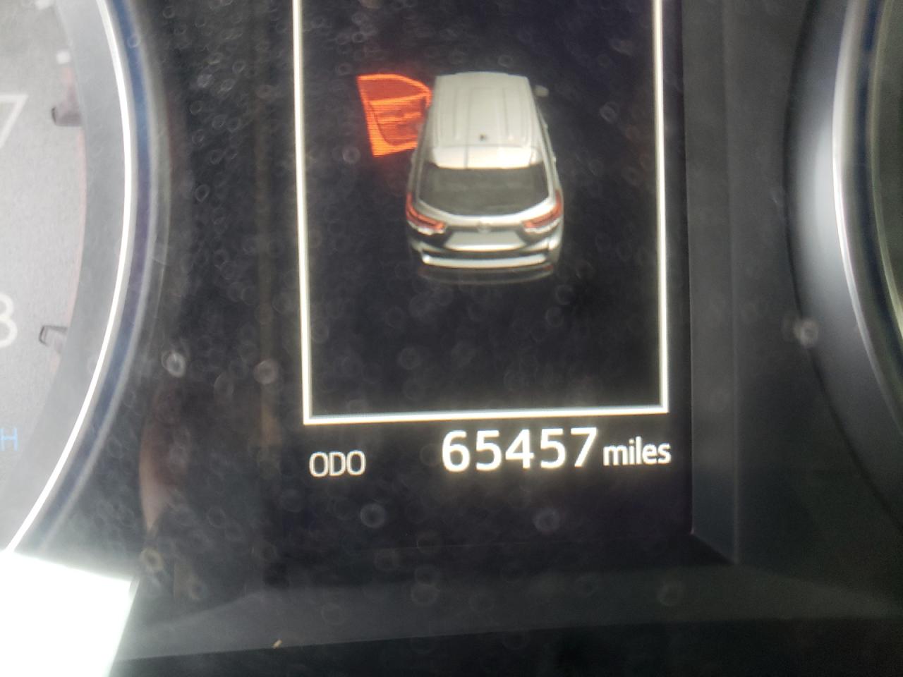 Photo 8 from auction – 2019 TOYOTA HIGHLANDER with VIN 5TDJZRFH7KS582559