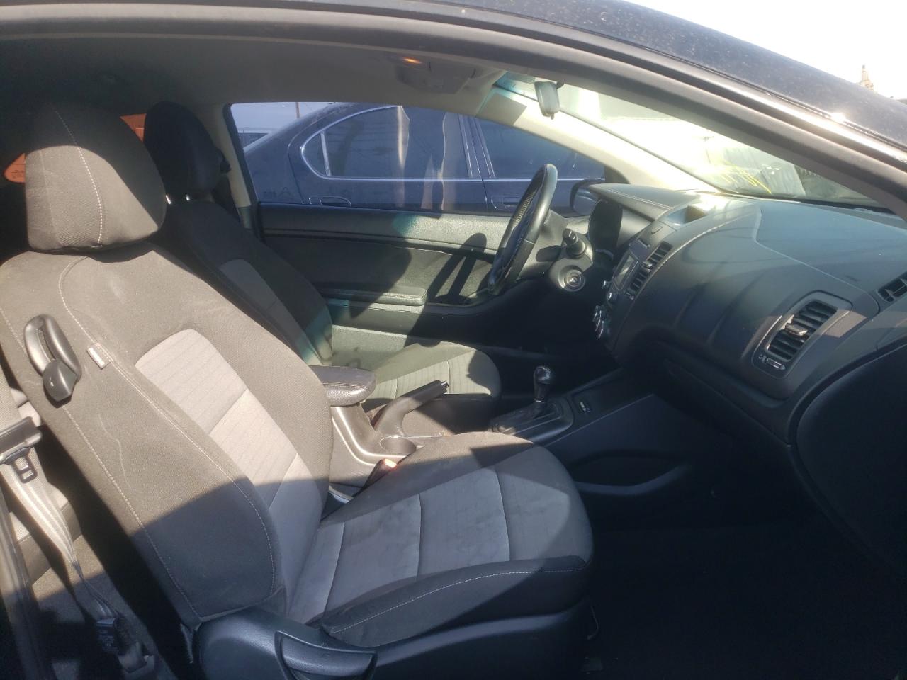 Photo 5 from auction – 2014 KIA FORTE EX with VIN KNAFX6A86E5246894