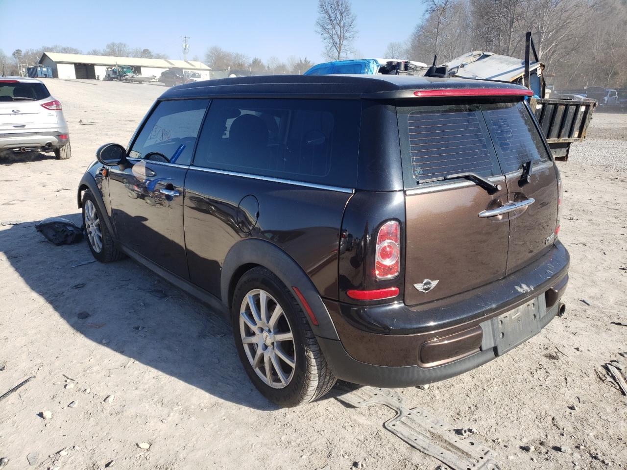 Photo 3 from auction – 2011 MINI COOPER CLU with VIN WMWZF3C57BTX81922