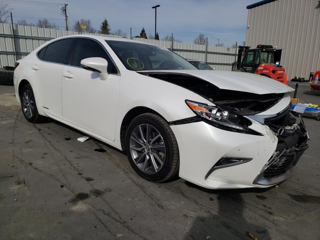 LEXUS ES 300H 2016 with VIN JTHBW1GG5G2110653 - Photo from auction