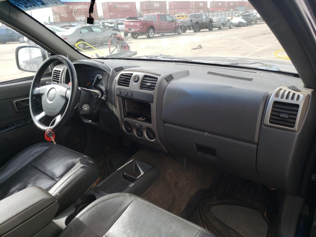 Photo 9 from auction – 2004 CHEVROLET COLORADO with VIN 1GCDT136148209995