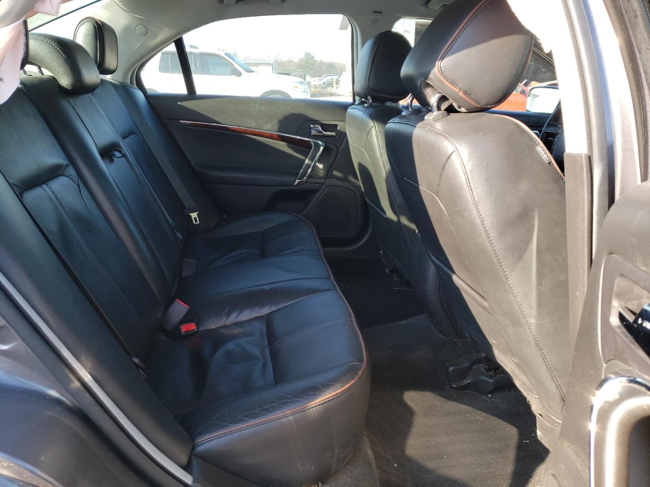 Photo 6 from auction – 2012 LINCOLN MKZ with VIN 3LNHL2GC9CR831907