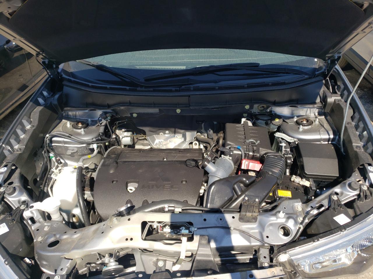Photo 7 from auction – 2019 MITSUBISHI OUTLANDER with VIN JA4AP3AU2KU032523