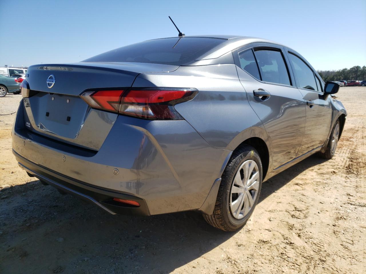 Photo 4 from auction – 2020 NISSAN VERSA S with VIN 3N1CN8DV7LL916610