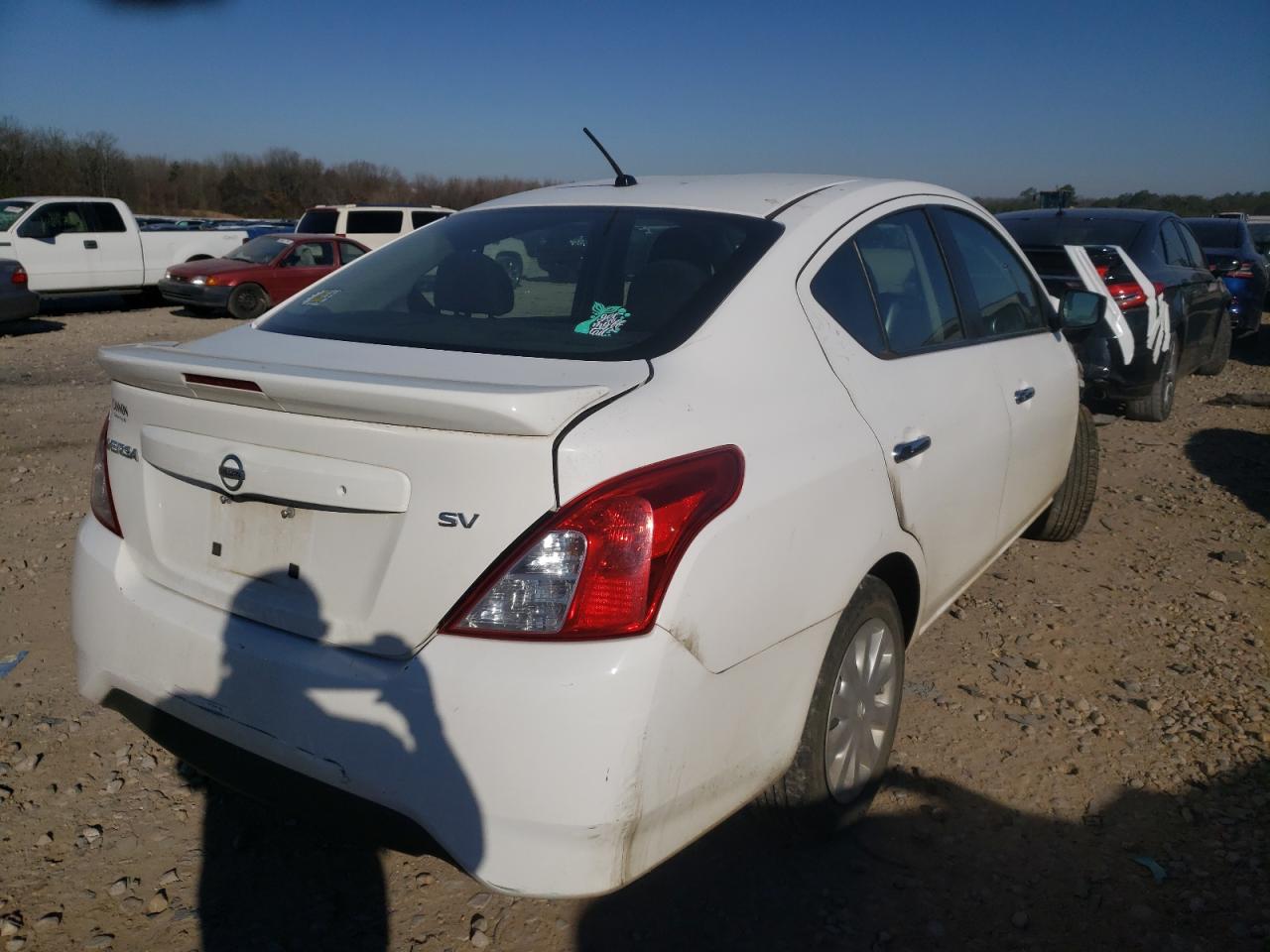 Photo 4 from auction – 2018 NISSAN VERSA with VIN 3N1CN7AP5JL810282