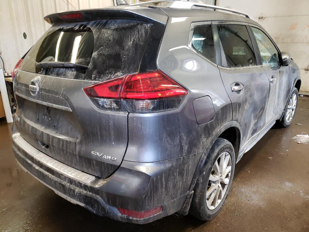 Photo 4 from auction – 2017 NISSAN ROGUE S with VIN KNMAT2MV5HP513275