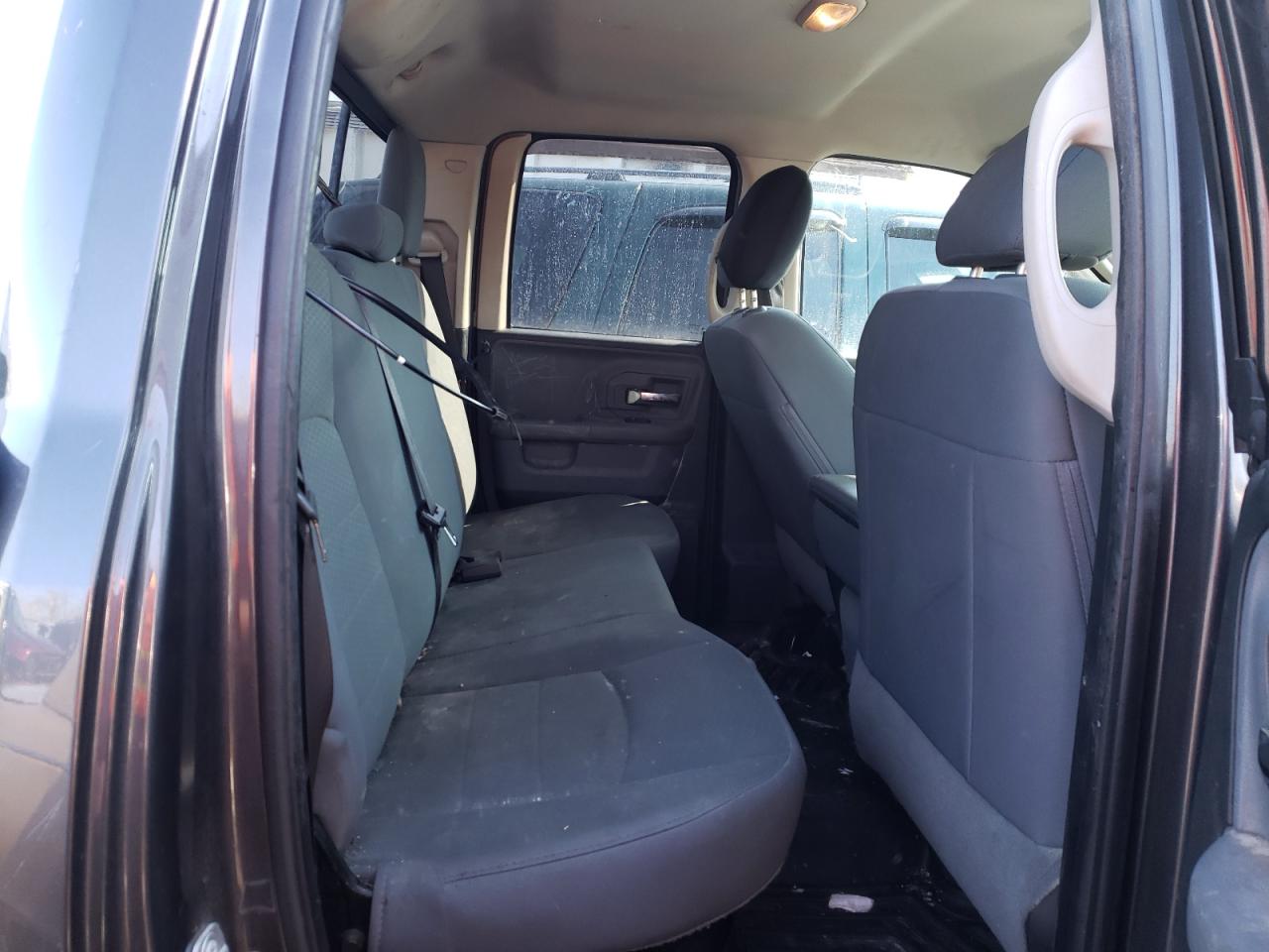 Photo 6 from auction – 2016 RAM 1500 SLT with VIN 1C6RR7GG2GS271009