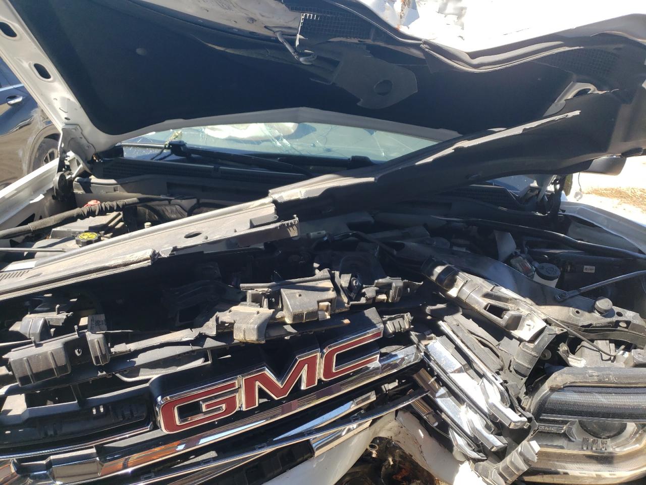 Photo 7 from auction – 2018 GMC SIERRA C15 with VIN 3GTP1NEC2JG216490