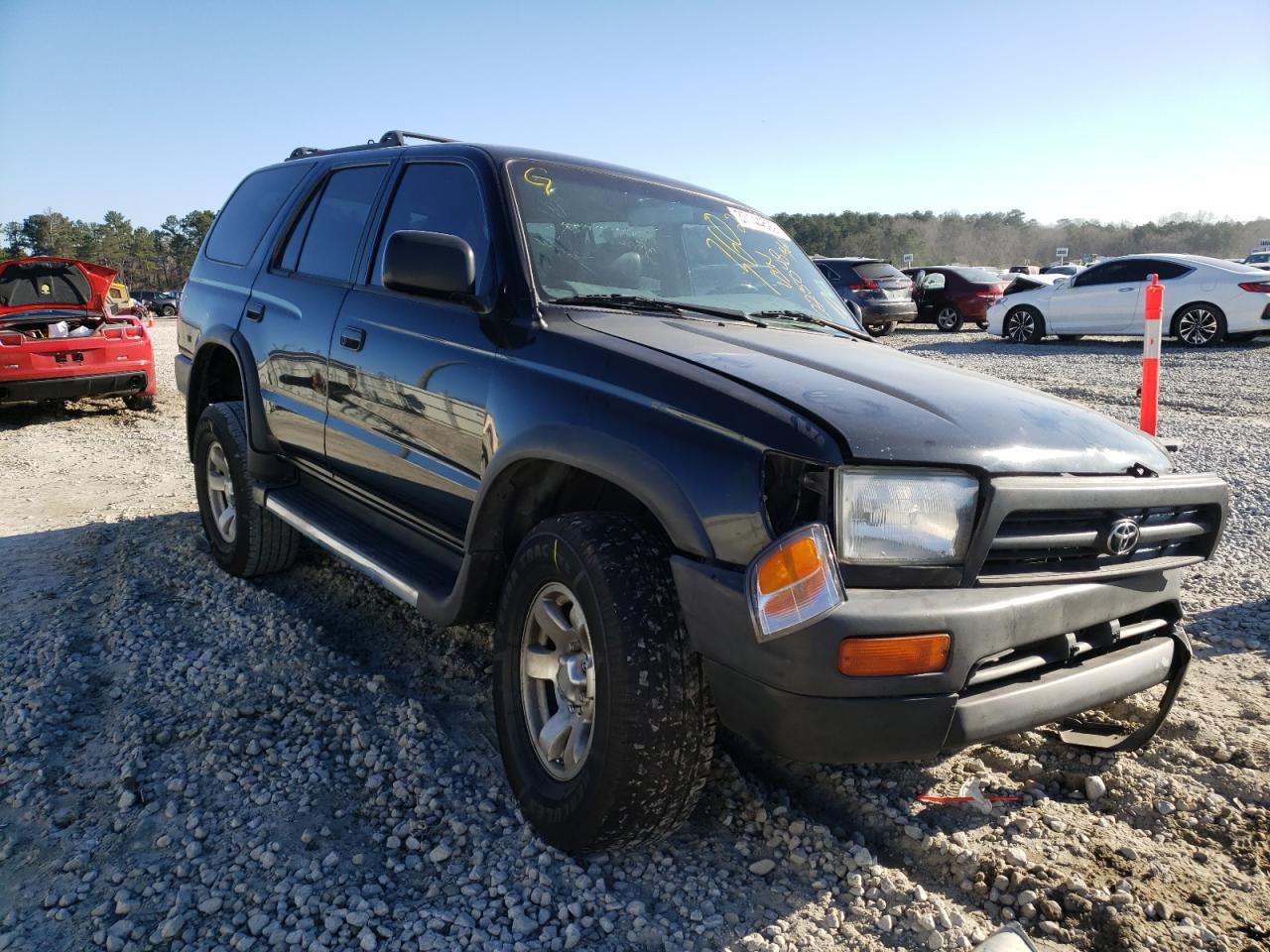 TOYOTA 4RUNNER 1998 with VIN JT3GM84R9W0025048 - Photo from auction
