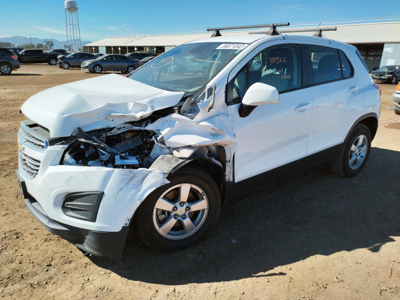 Photo 2 from auction – 2015 CHEVROLET TRAX 1LS with VIN 3GNCJPSB3FL245279