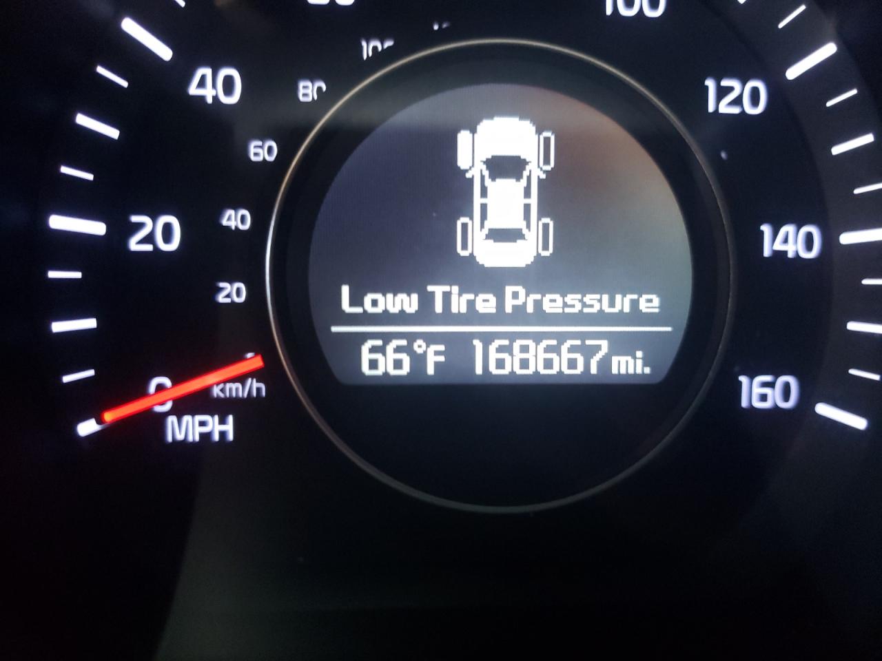 Photo 8 from auction – 2015 KIA OPTIMA LX with VIN KNAGM4A78F5530795