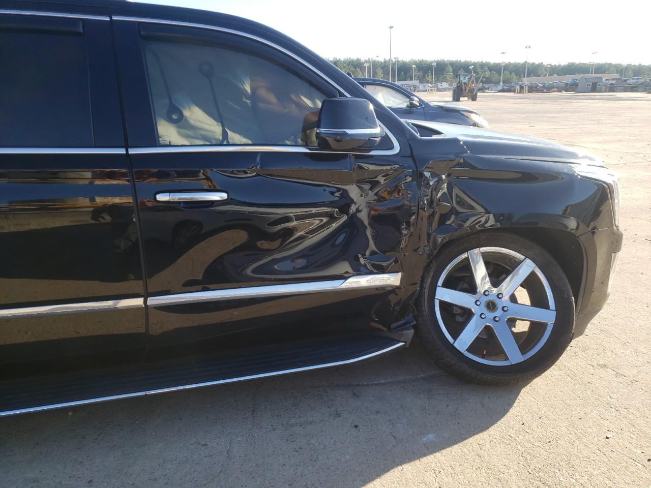 Photo 9 from auction – 2016 CADILLAC ESCALADE E with VIN 1GYS3HKJXGR294446