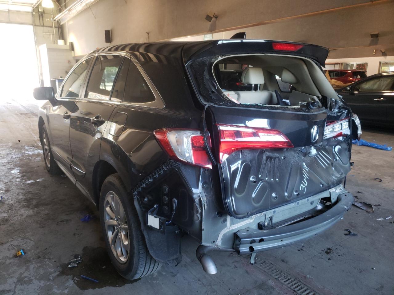 Photo 3 from auction – 2017 ACURA RDX TECHNO with VIN 5J8TB4H57HL028100