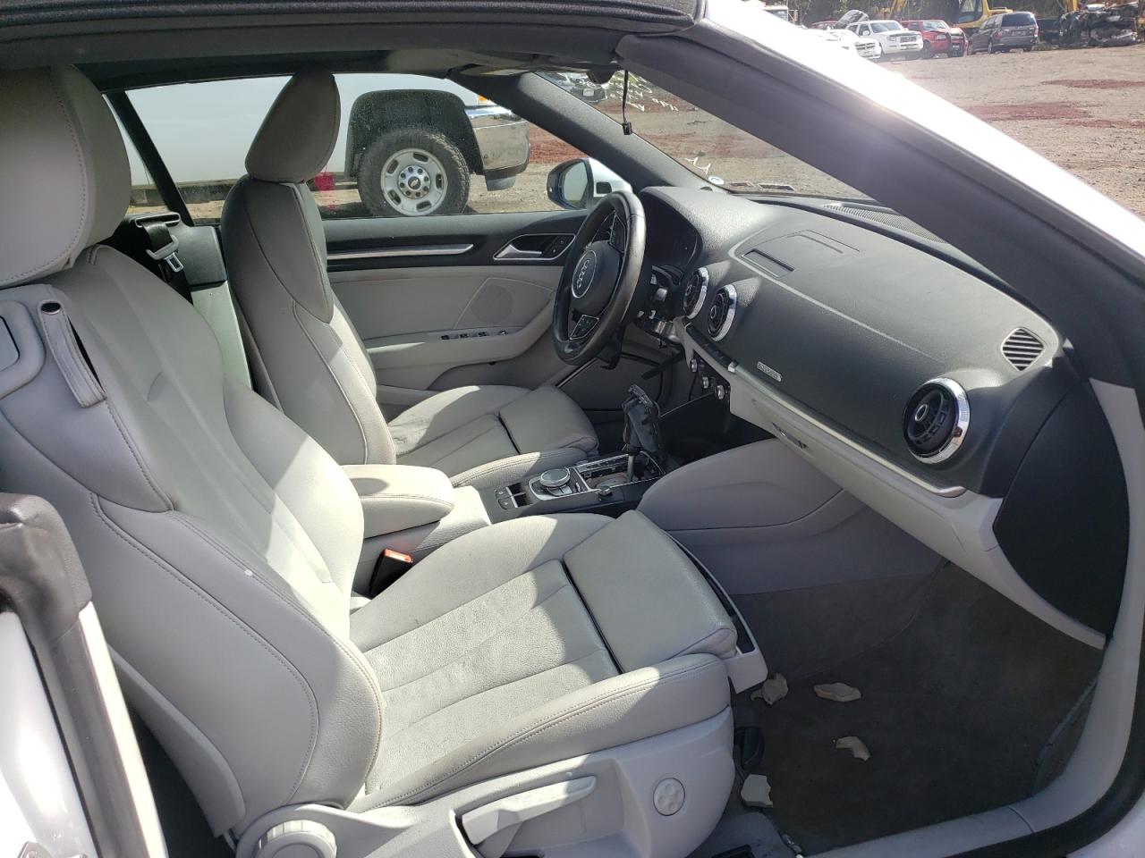 Photo 5 from auction – 2016 AUDI A3 PREMIUM with VIN WAU38LFF7G1015857