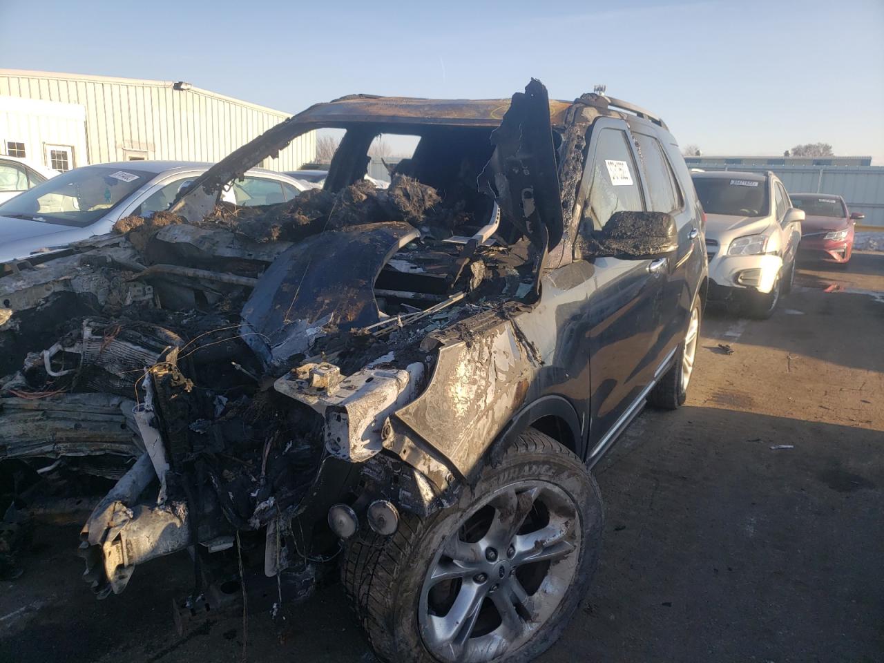 Photo 2 from auction – 2014 FORD EXPLORER L with VIN 1FM5K8F89EGC13714