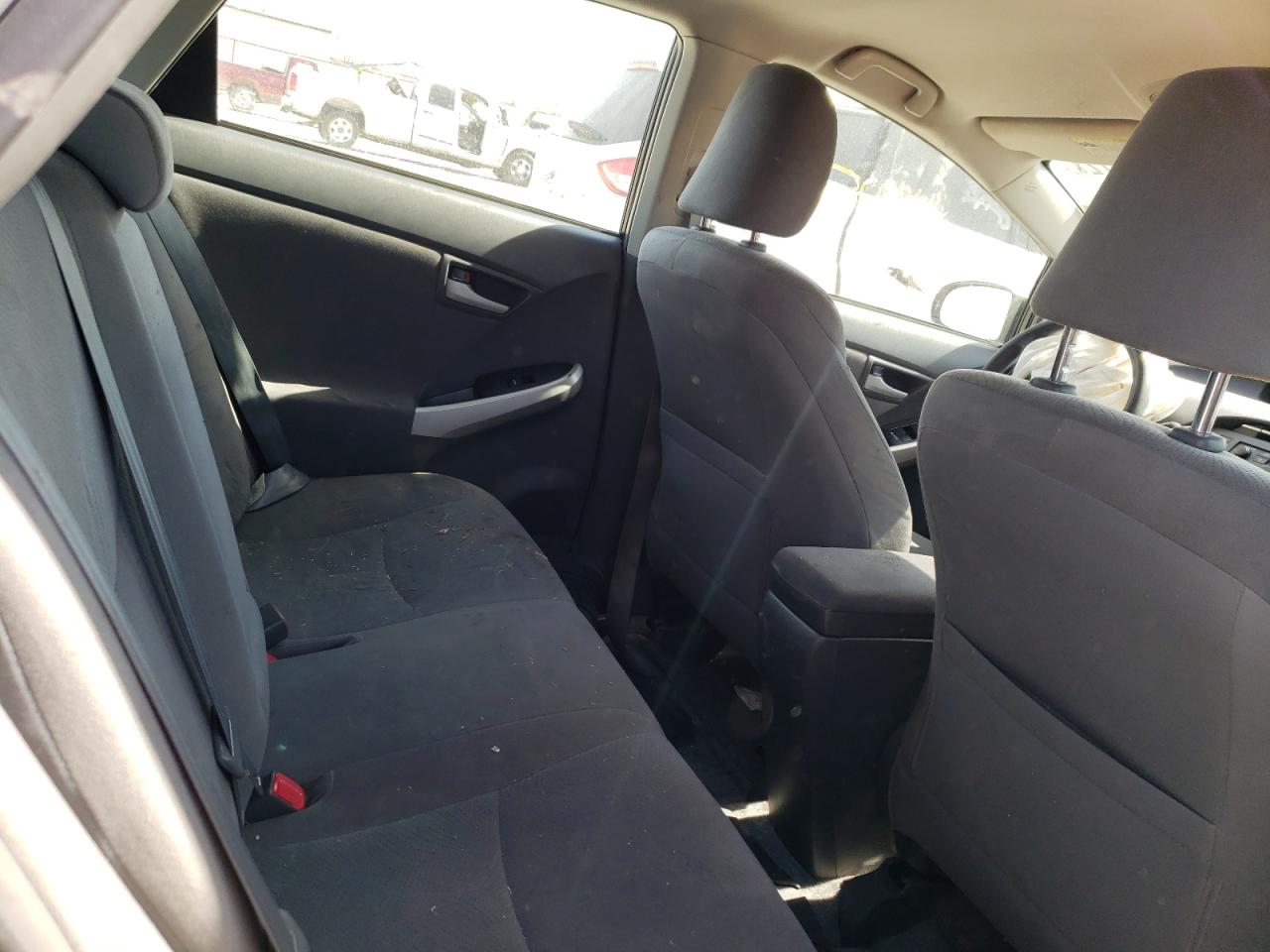 Photo 6 from auction – 2010 TOYOTA PRIUS with VIN JTDKN3DU3A0057254