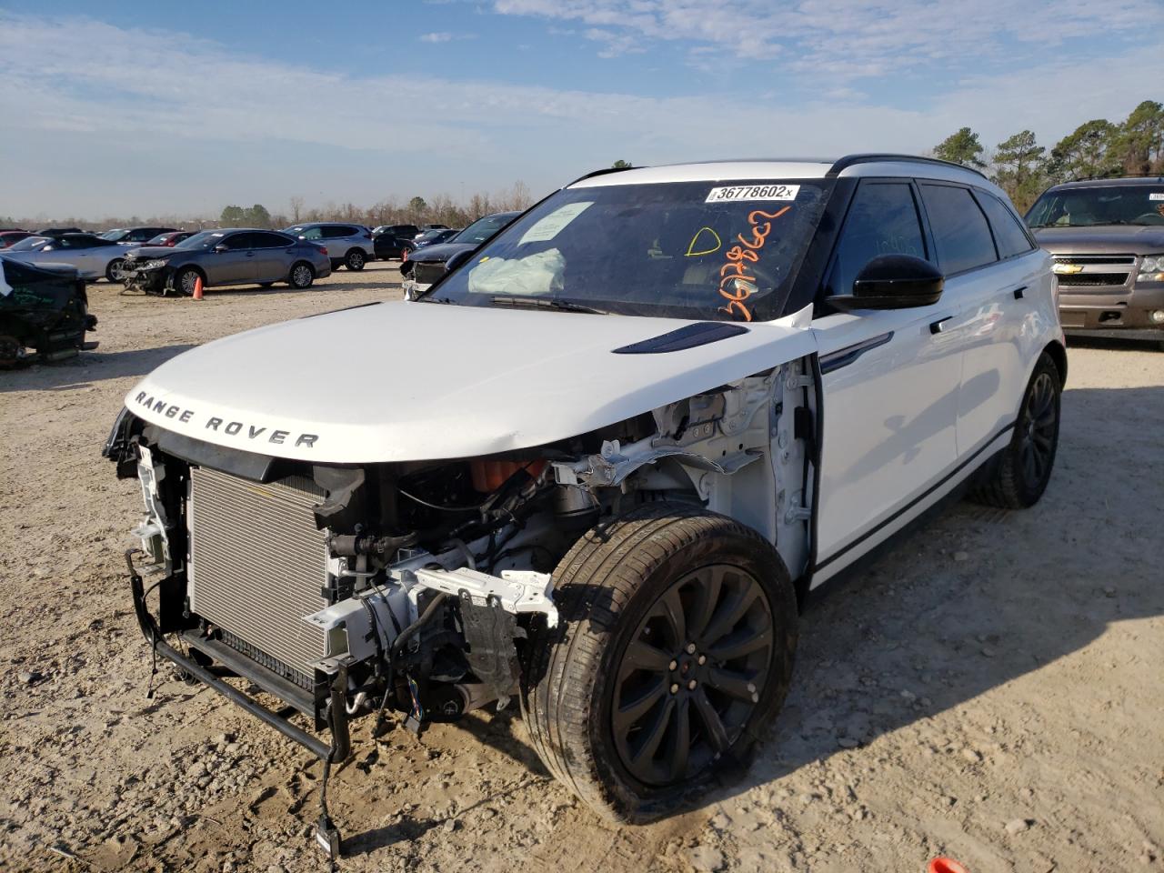 Photo 2 from auction – 2019 LAND ROVER RANGE ROVE with VIN SALYL2FV5KA225366