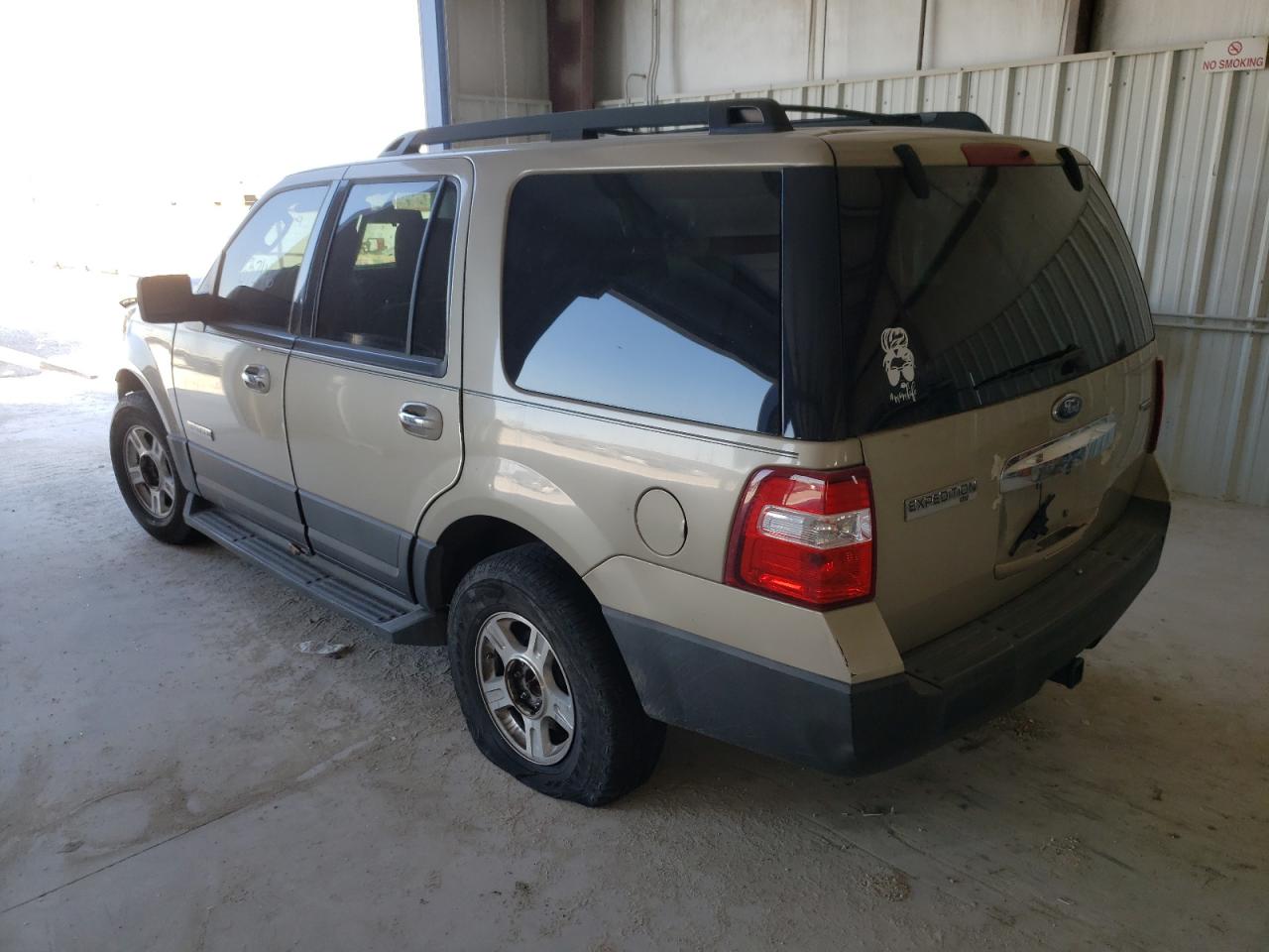 Photo 3 from auction – 2007 FORD EXPEDITION with VIN 1FMFU15517LA26491