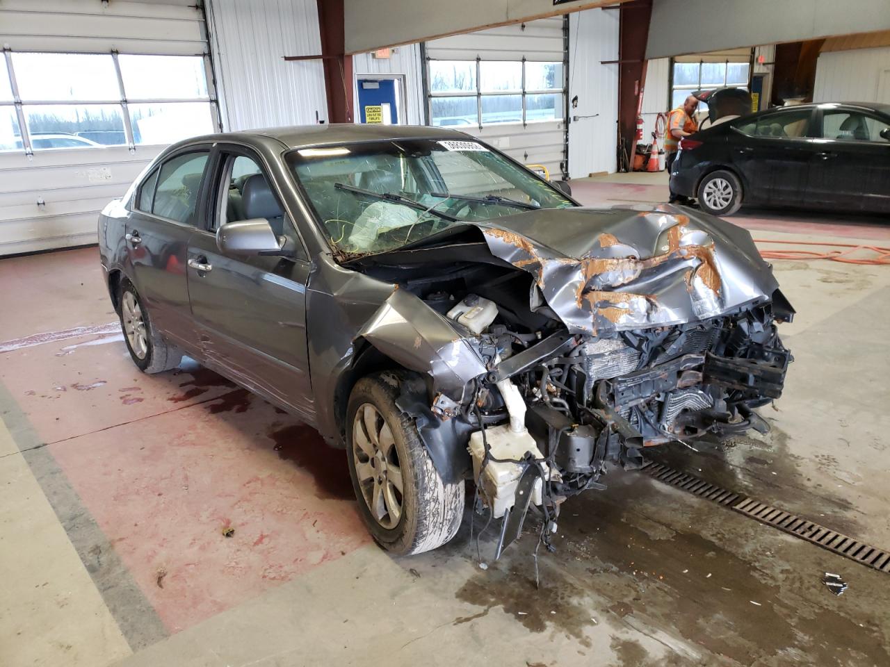 KIA OPTIMA LX 2007 with VIN KNAGE124575118223 - Photo from auction