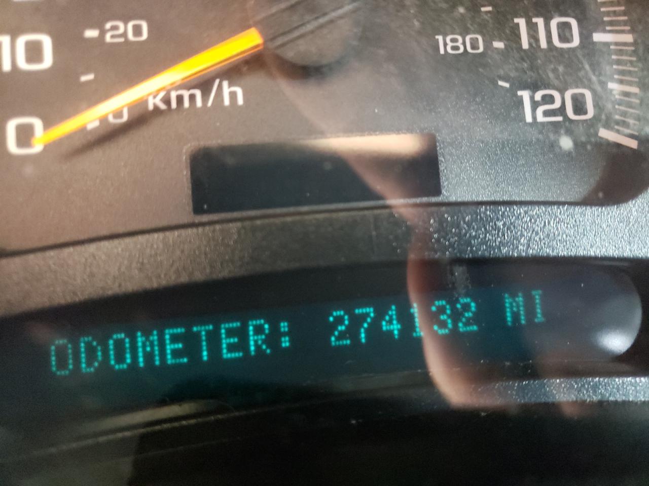 Photo 8 from auction – 2004 CHEVROLET SILVERADO with VIN 1GCEC14X24Z209655