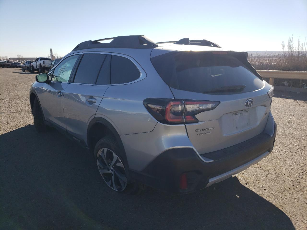 Photo 3 from auction – 2020 SUBARU OUTBACK LI with VIN 4S4BTANC0L3159205